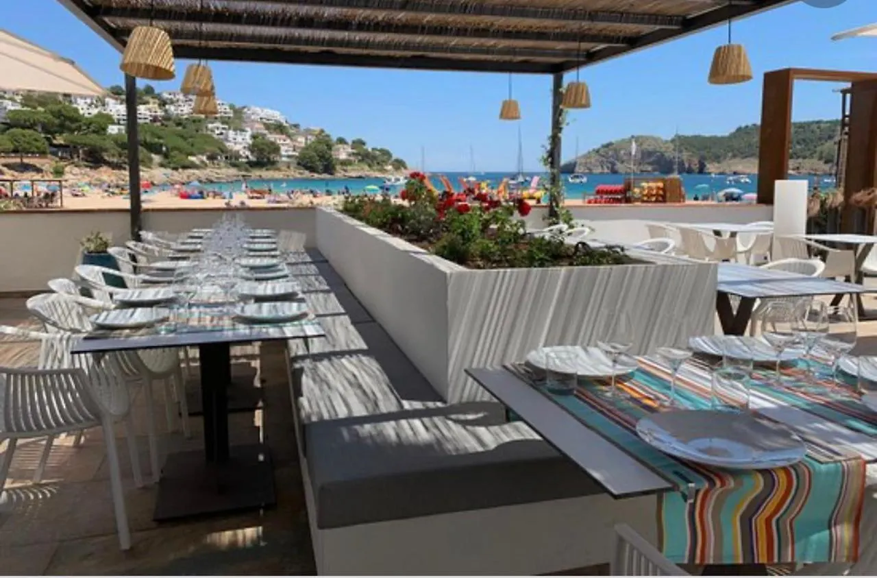 Residence Cala Montgo L' Escala 0*,